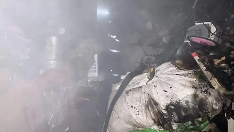 Incendio en vivienda abandonada moviliza a bomberos en Guanajuato capital 2